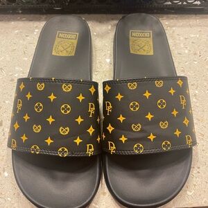 Dixxon Sandals Unisex